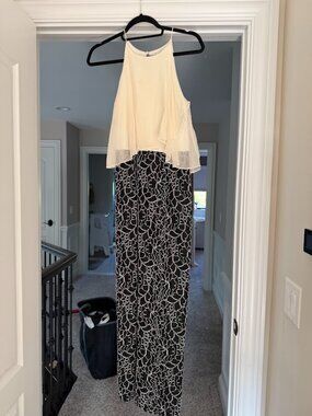 aidan mattox black and white dress | Dresses | Aidan Mattox Lace Beaded Sequin Sheath Short Rounded neckline 4 pairs clear transparent type:Boot Color:As Photo(White)
